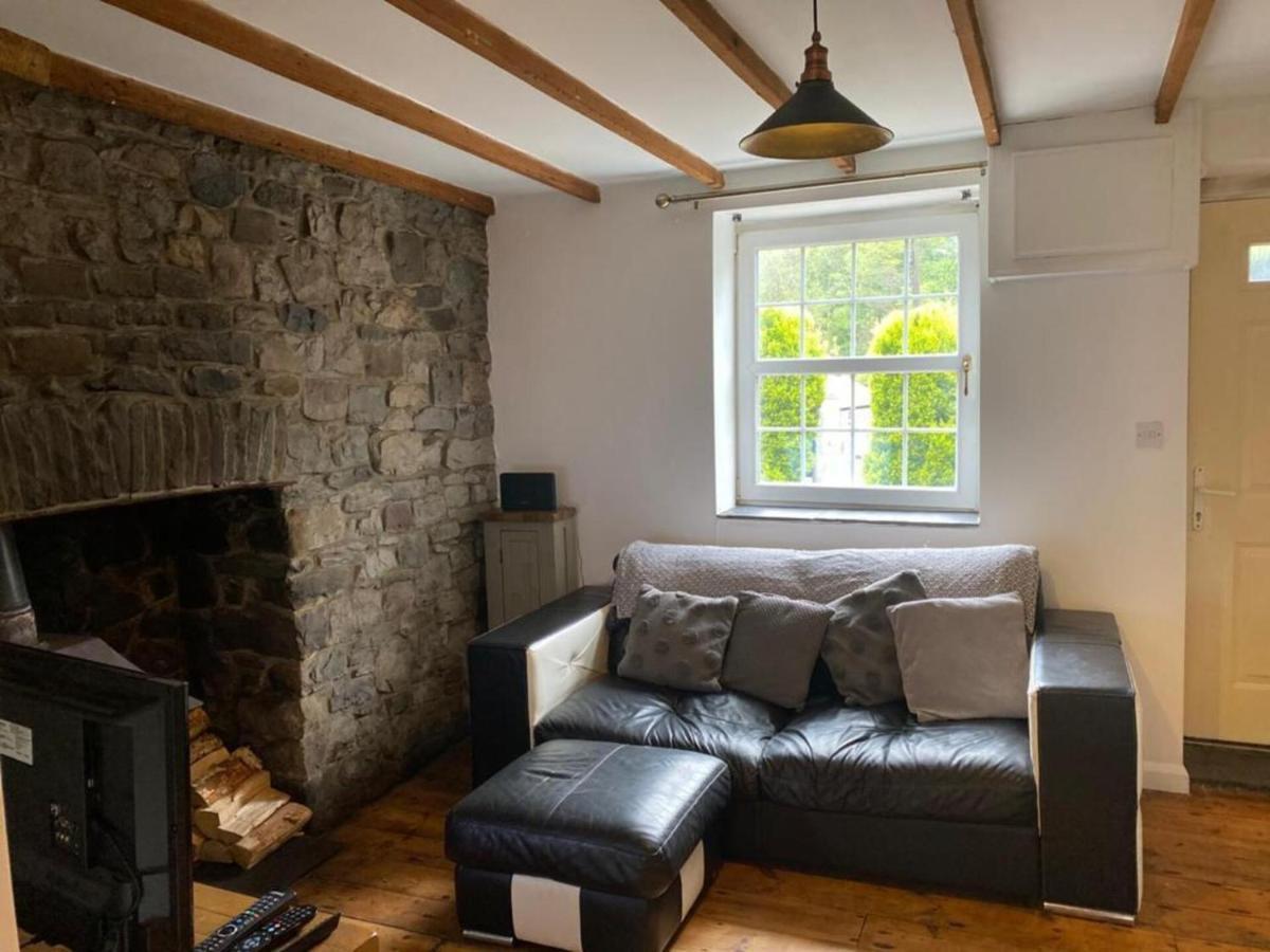 2-Bed Cottage In In Welsh Valley Nr Swansea Eksteriør billede